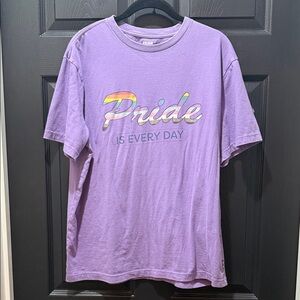 American Eagle Outfitters Lavender Pride Tee